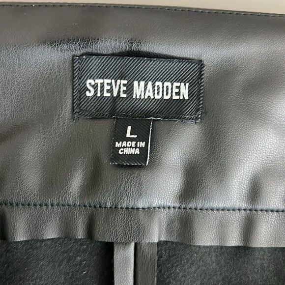 057 NWOT Steve Madden Faux Leather Pants in Black Size L - Picture 4 of 8